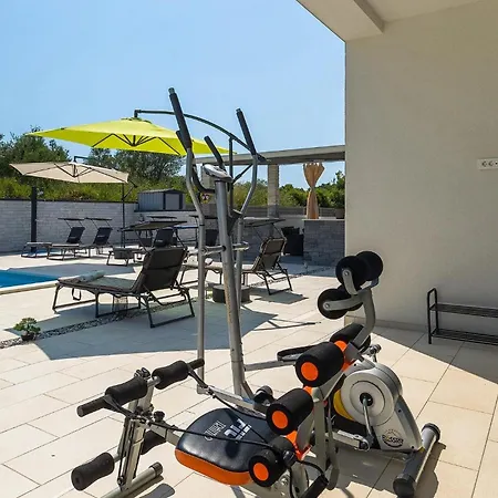 Holiday home Edis Pula