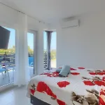 Edis 度假居 普拉